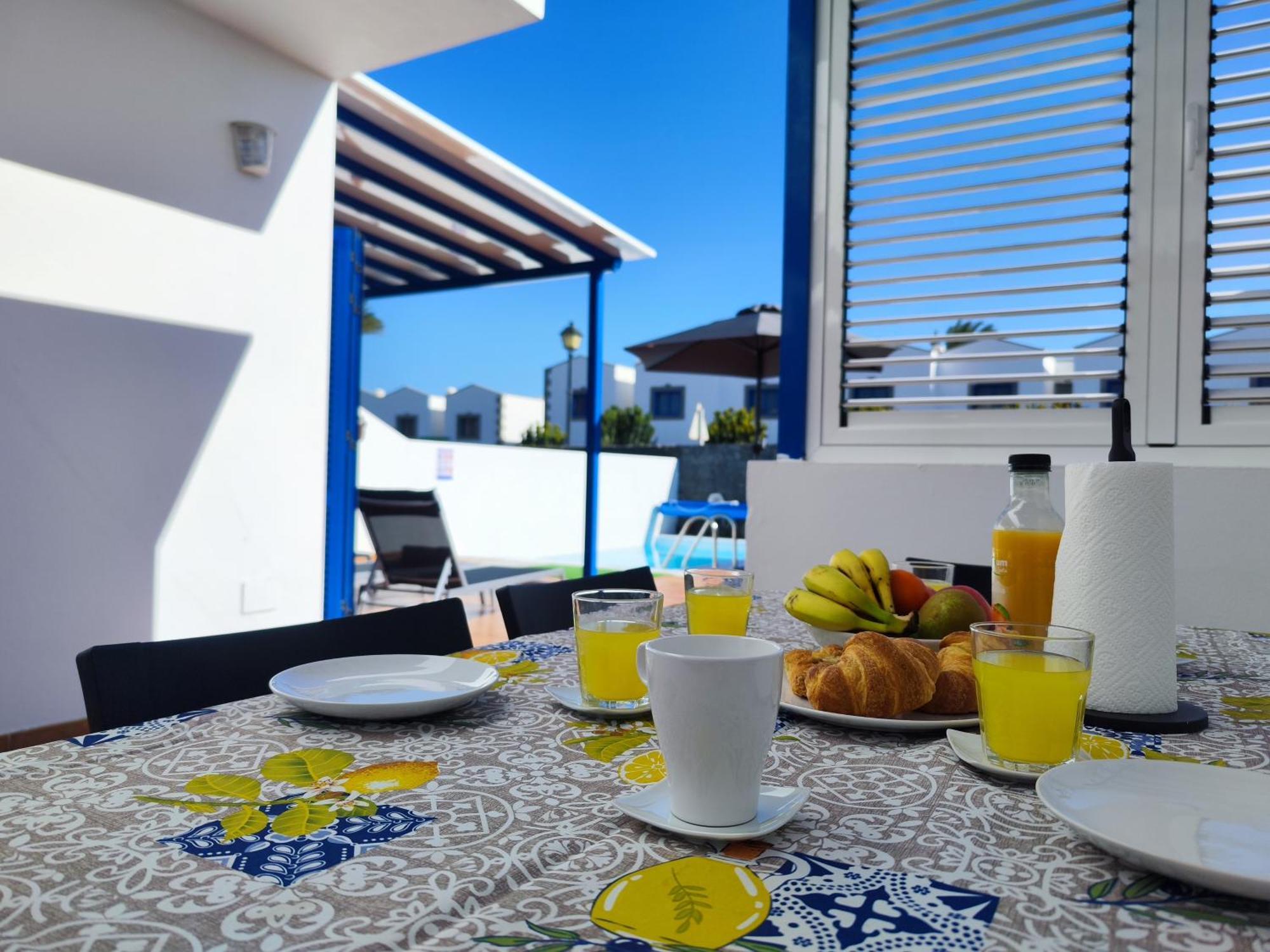 פלאיה בלנקה Villa Valperal, Piscina Climatizada Aire Acondicionado Posicion Estrategica!! מראה חיצוני תמונה